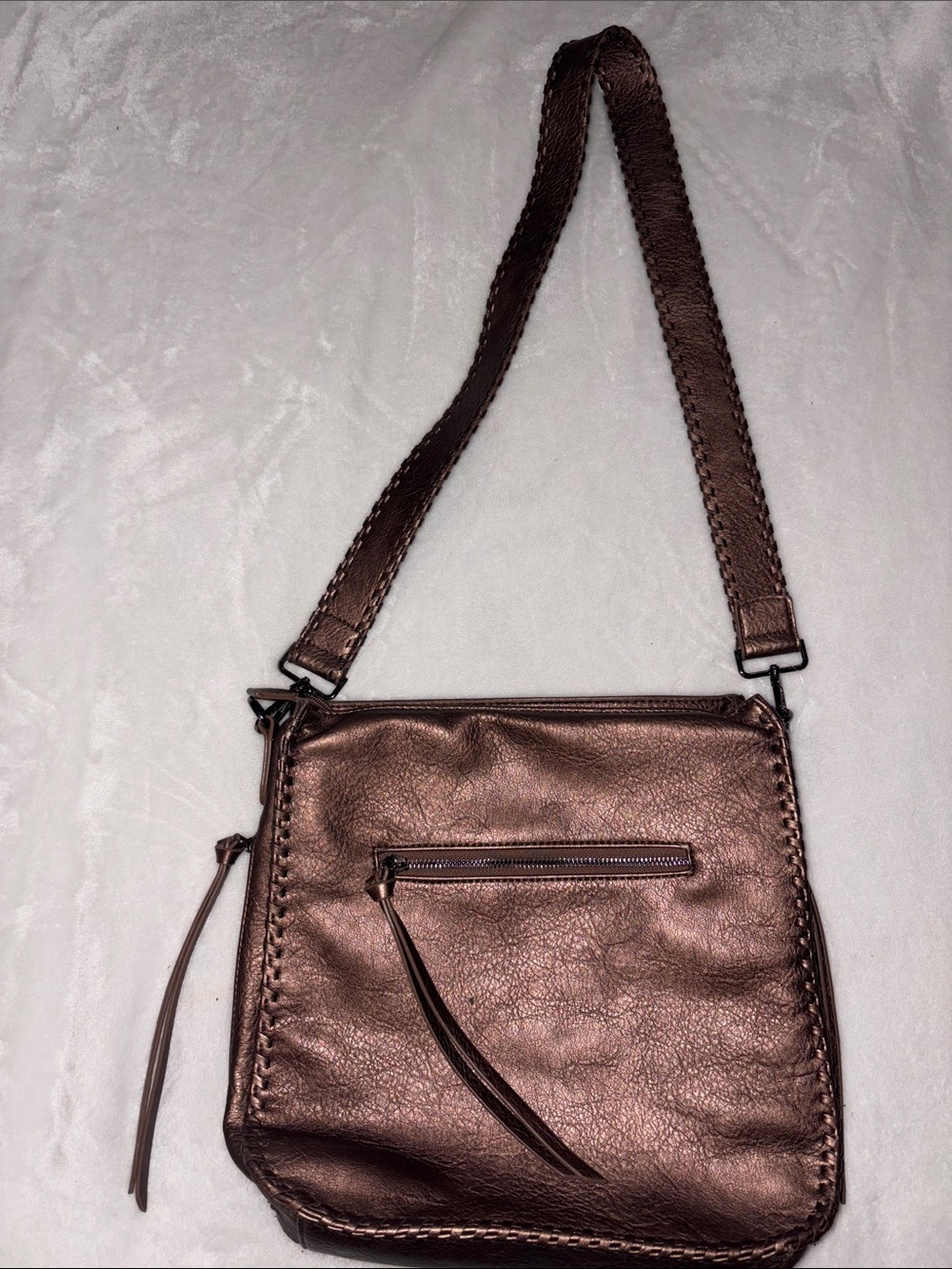 Antik Kraft Metallic Bronze Crossbody Bag